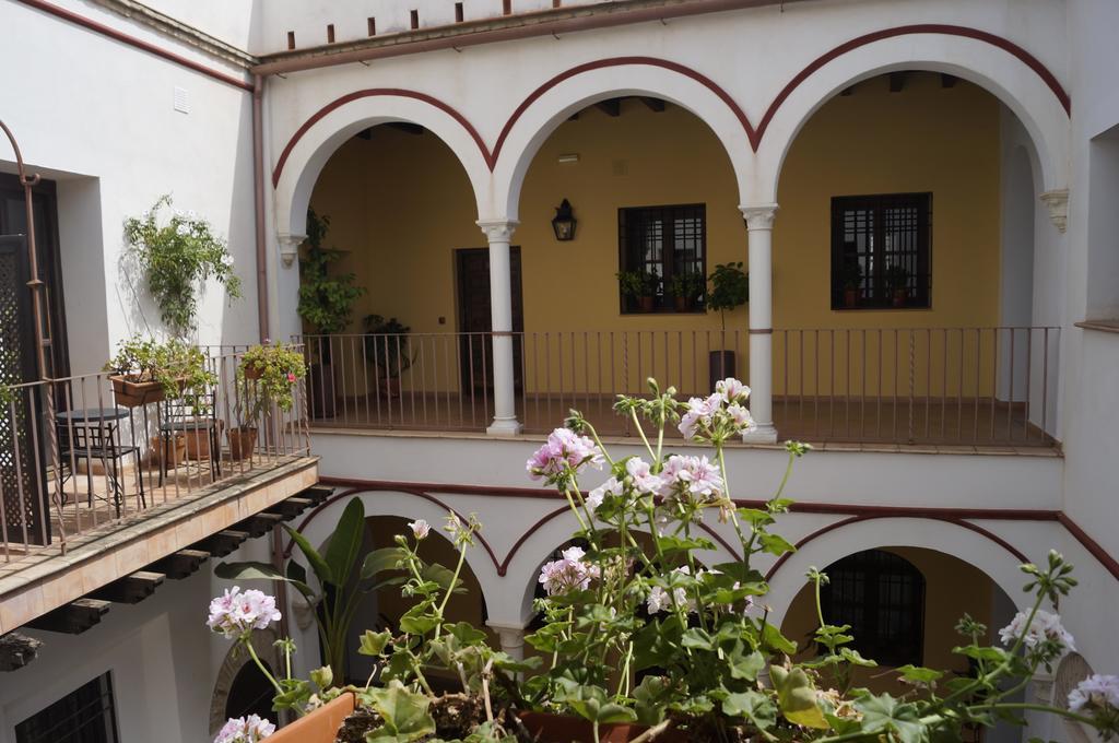 Apartamentos Los Patios De La Juderia Córdoba Exteriör bild